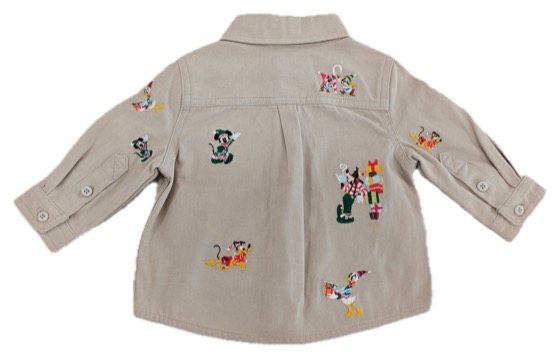 beige baby shirt back, Disney Christmas character embroidery